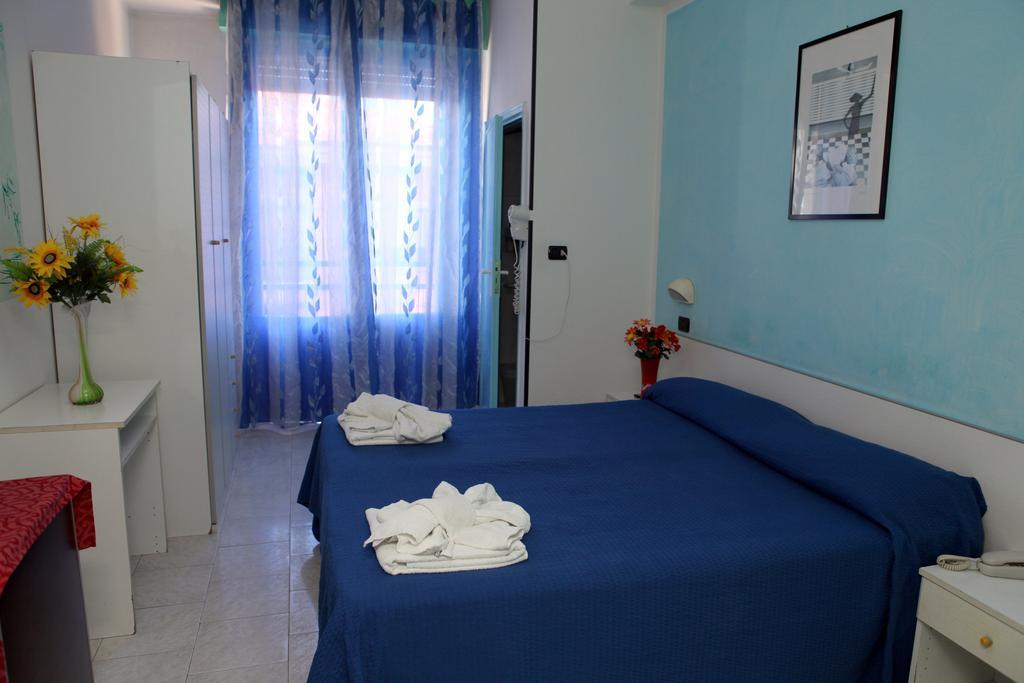 Hotel Saxon Rimini Room photo