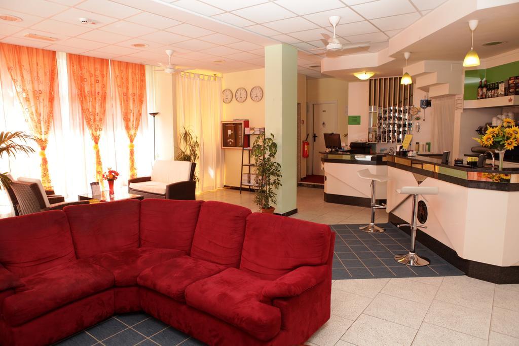 Hotel Saxon Rimini Exterior photo
